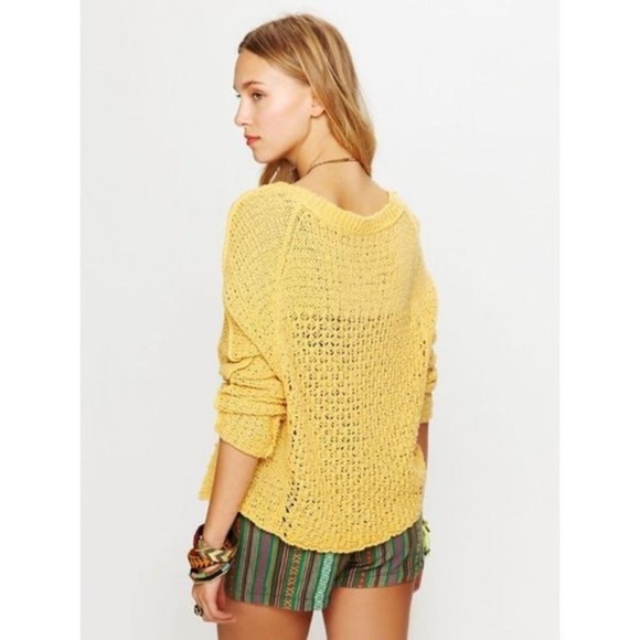 Free People Yellow Oversized Open Knit Laguna Coast Pullover V-Neck Sweater Sz S - Picture 2 of 10